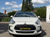 Citroën DS5 SportChic Hybrid4 - Citroën DS5: Allradantrieb