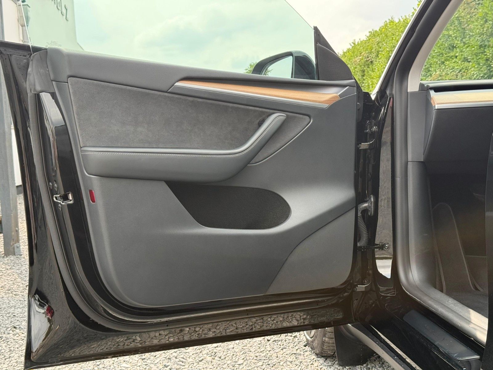 Tesla Model Y Long Range AWD Ryzen AHK 1.Hand MwSt. foto 12
