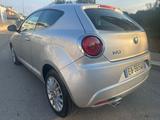 Alfa Romeo ALFA ROMEO MITO 1.6 DIESEL 2010 - silberne Alfa Romeo MiTo
