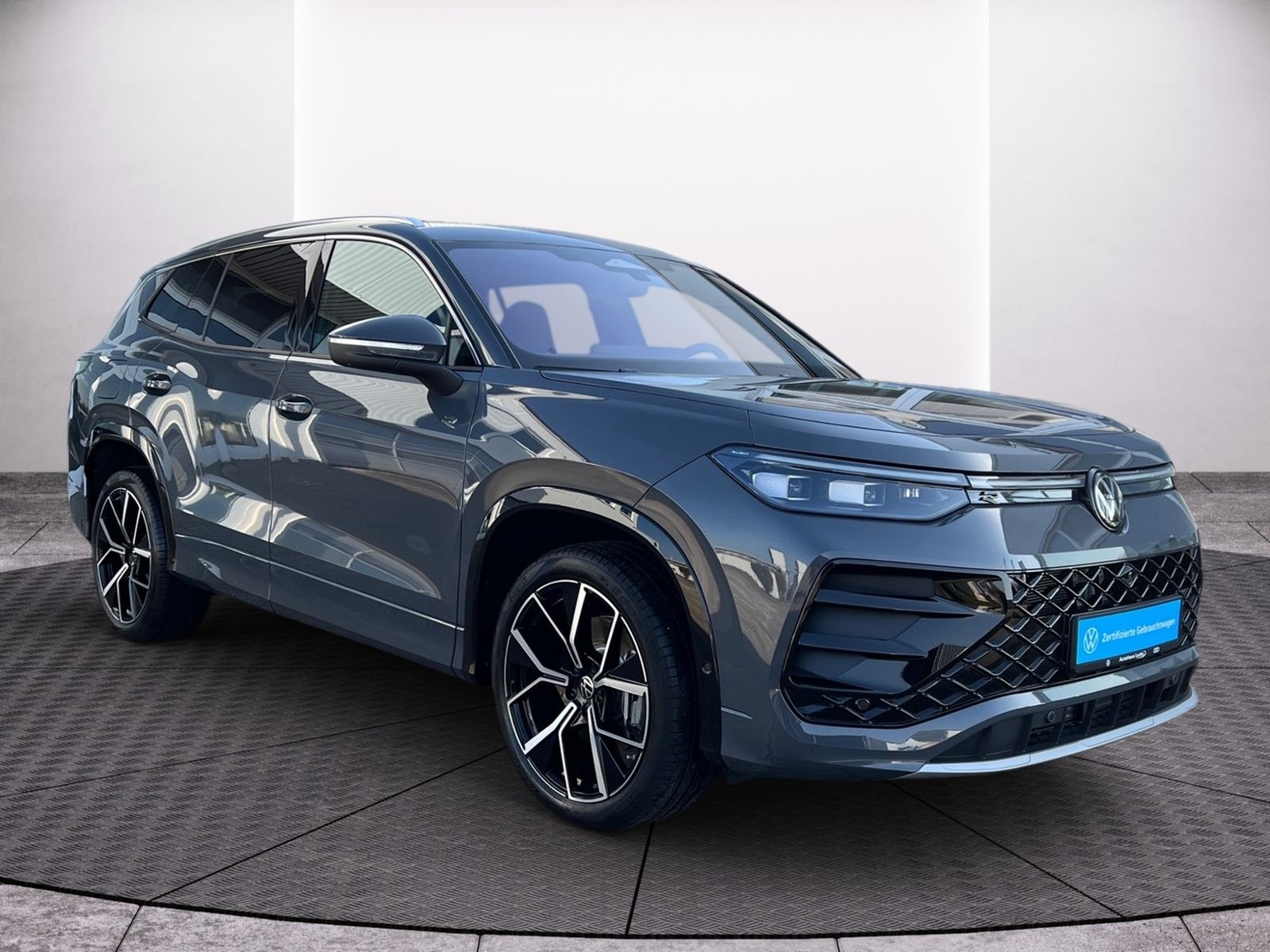 Volkswagen Tayron 2.0 TDI R-Line 4Motion Matrix AHK Pano foto 3