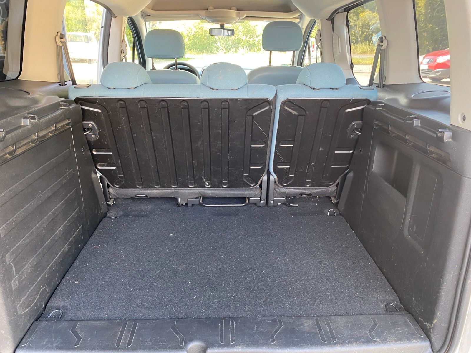 Fahrzeugabbildung Citroën Berlingo VTi 95 Multispace Attraction