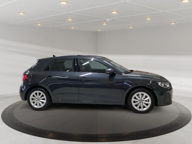A1 Sportback 30 TFSI S tronic,Einparkhilfe Plus,