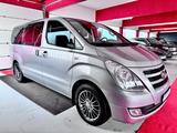 Hyundai H-1 Leder Automatik Kamera 8 Sitze Navi AHK - Hyundai mit Diesel-Antrieb: H