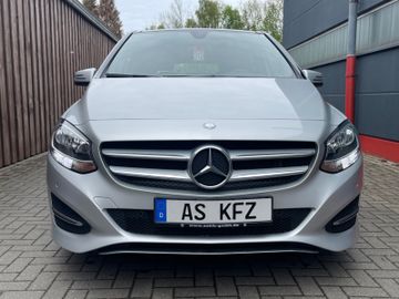 Mercedes B 220 - 2