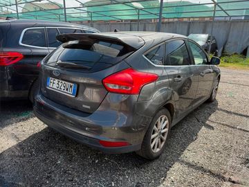 Ford Focus - 4