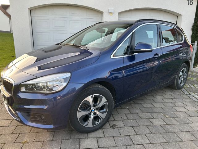 BMW 218i Active Tourer Advantage ACC Navi LED DAB CD