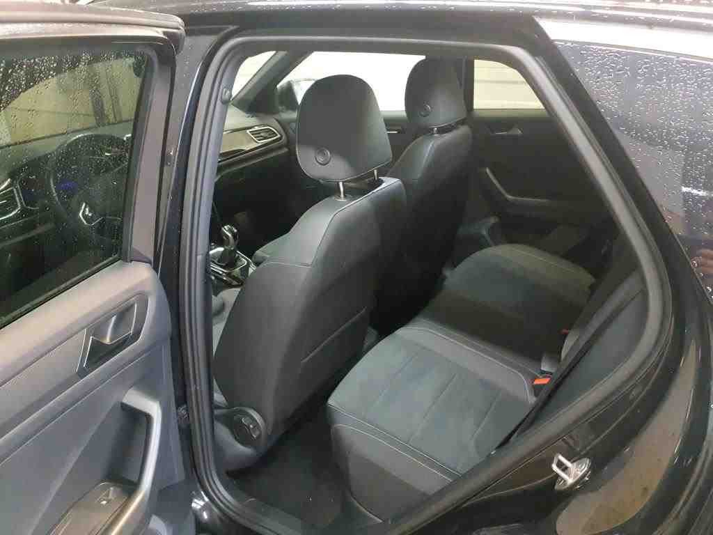 Volkswagen T-Roc - Bild 9