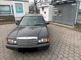 Mercedes-Benz Mercedes Benz 190 schöner Zustand - Mercedes-Benz 190 Gebrauchtwagen in Berlin