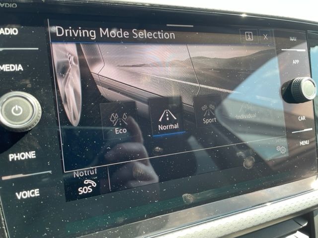 T-Cross 1.0 TSI DSG ACTIVE NAVI ACC Apple CarPla