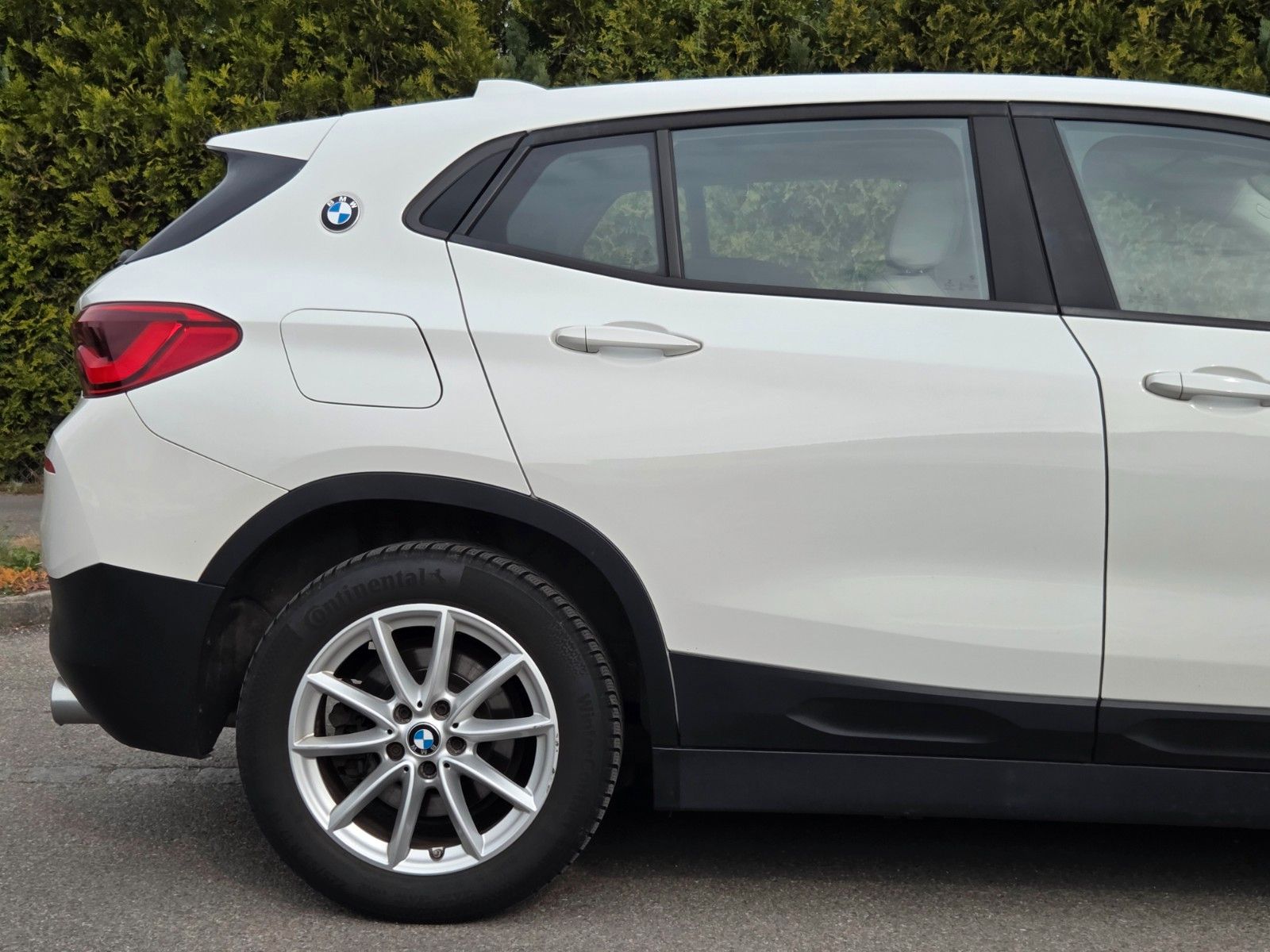 BMW X2 sDrive 20 i Advantage*AUT*LEDER*PANO*NAVI* foto 14