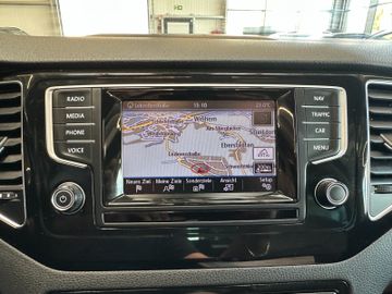 MYAUTOCENTER – Gebraucht- und Jahreswagen mit Werkstattservice in Pfaffenhofen Volkswagen Golf *1-HAND*TÜV:228*PANO*AHK*TEMPO*NAVI*PDC*