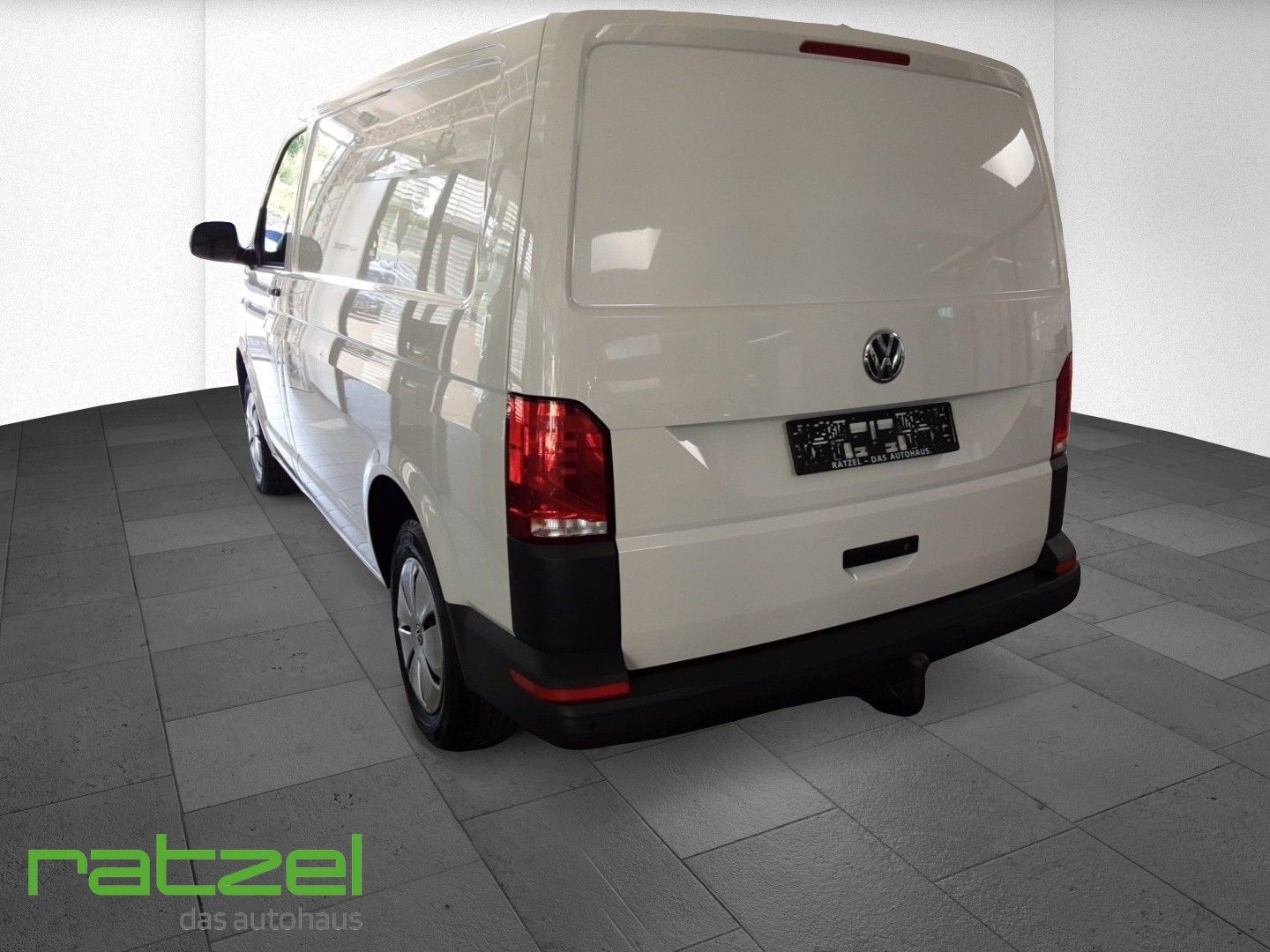 Fahrzeugabbildung Volkswagen T6.1 Kombi Kastenwagen KR 2.0 TDI AHK DAB Notbre