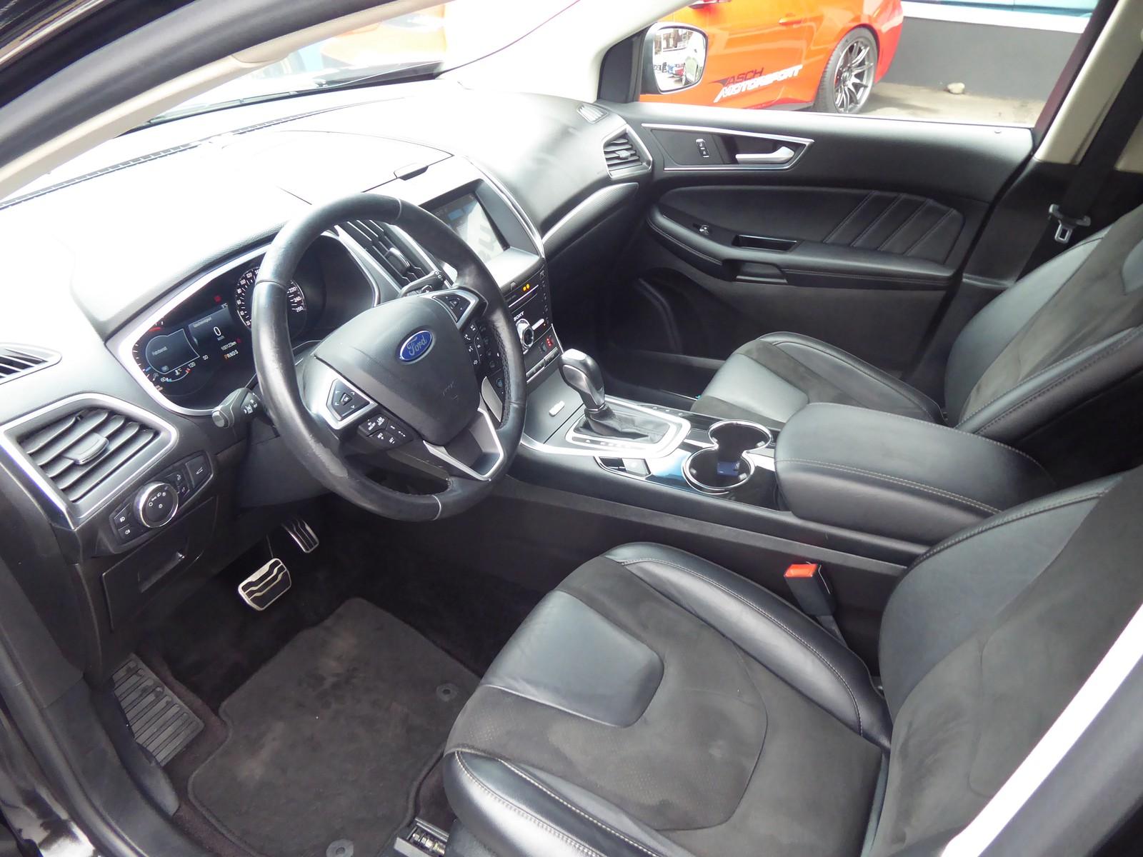 Ford Edge Sport 4x4 8-Fach bereift