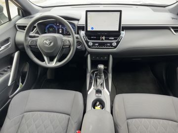 Toyota Corolla Cross - 9