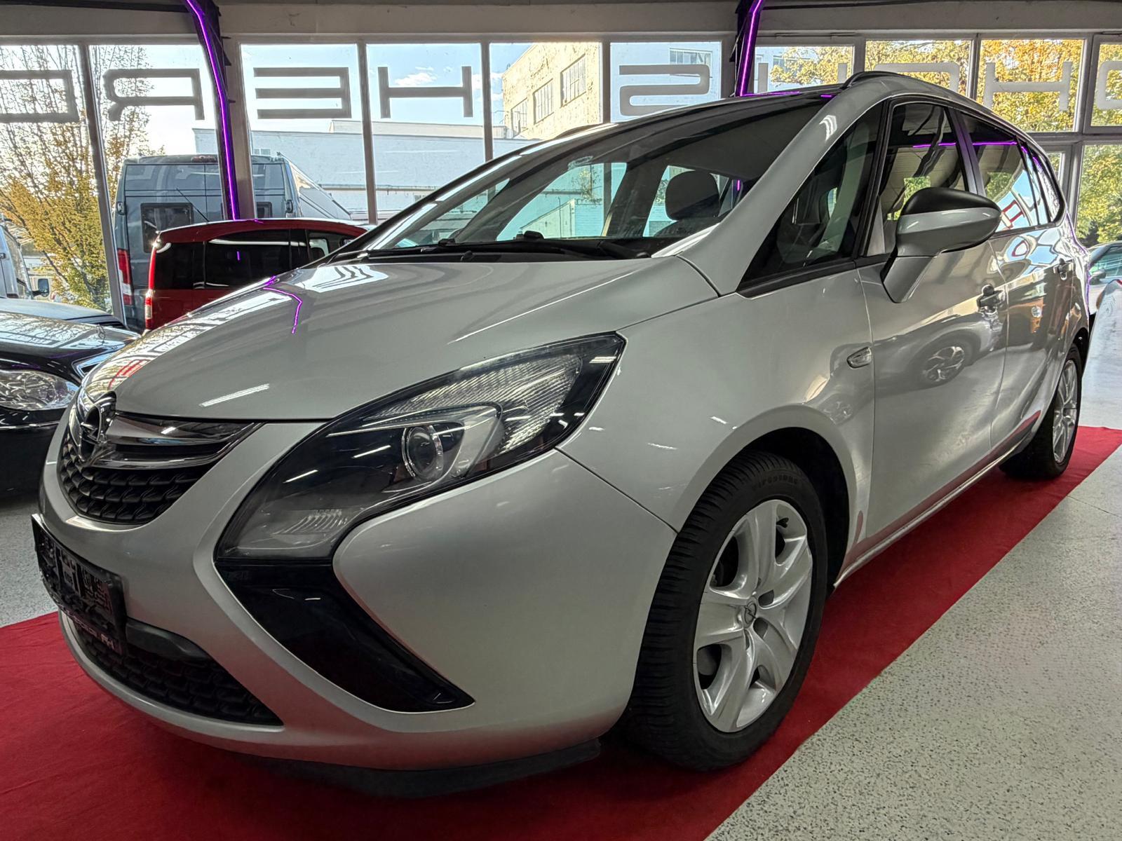 Opel Zafira C Tourer Edition -7-Sitzer -AHK
