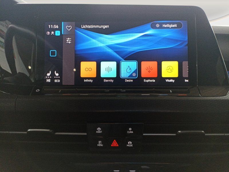 Fahrzeugabbildung Volkswagen Golf VIII  1.4 eHybrid DSG GTE