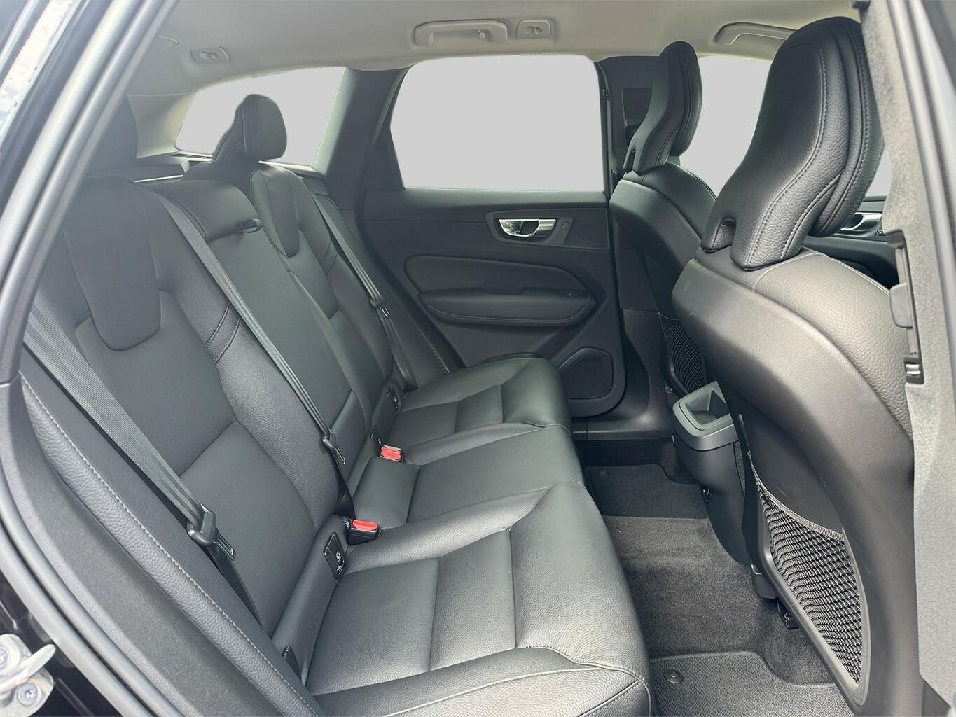 Volvo XC60 B4 Plus Bright Mild-Hybrid, миниатюра 9