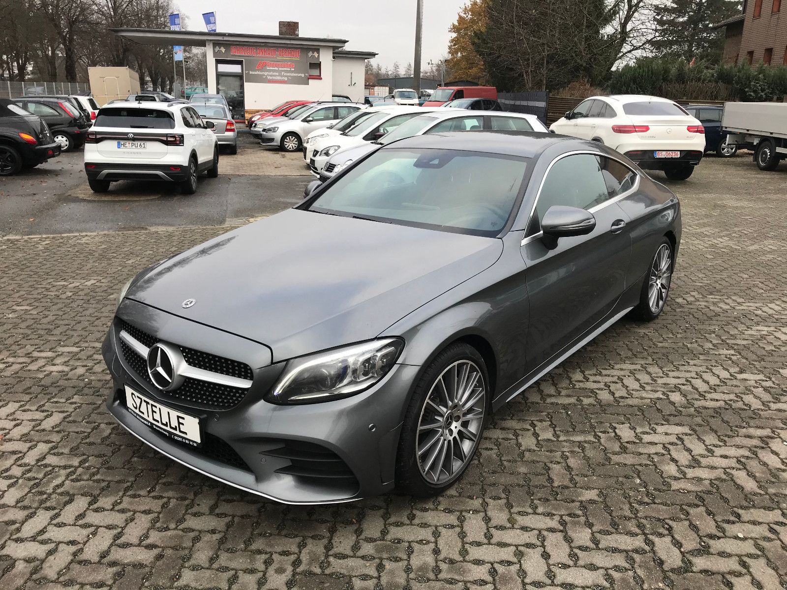 MERCEDES-BENZ C 300 Coupe 4Matic*NAVI*LED*CAM*