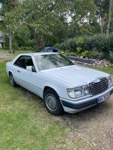 Mercedes-Benz 230 - Mercedes-Benz 230 aus 1993