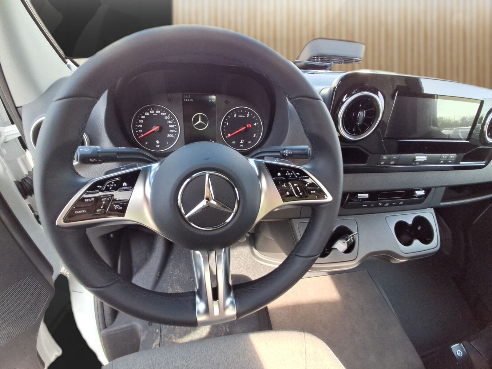 Fahrzeugabbildung Malibu T 450 RB LE comfort Klimaautomatik, Radio DAB