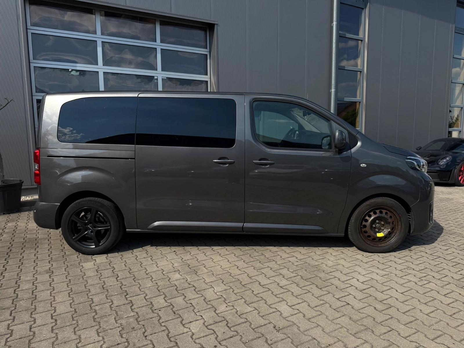 Toyota Proace Verso L1 Executive*PANO*StHz*7Sitzer