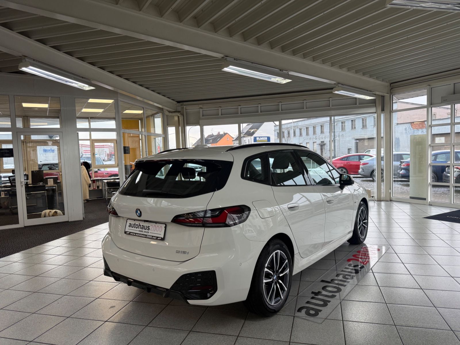 BMW 218I Active Tourer M Sportpaket HUD 360° H&K foto 3