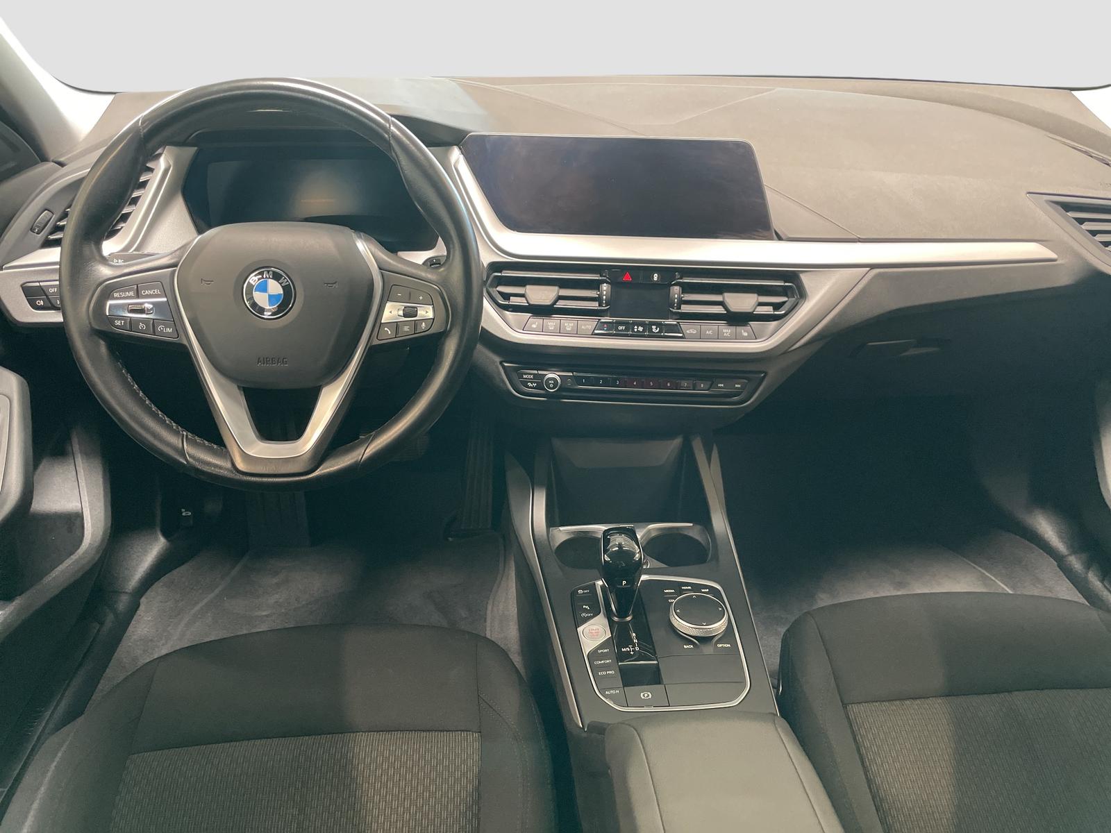 BMW 118 d LiveCockpitProf PDC LED Sitzheizung, миниатюра 9