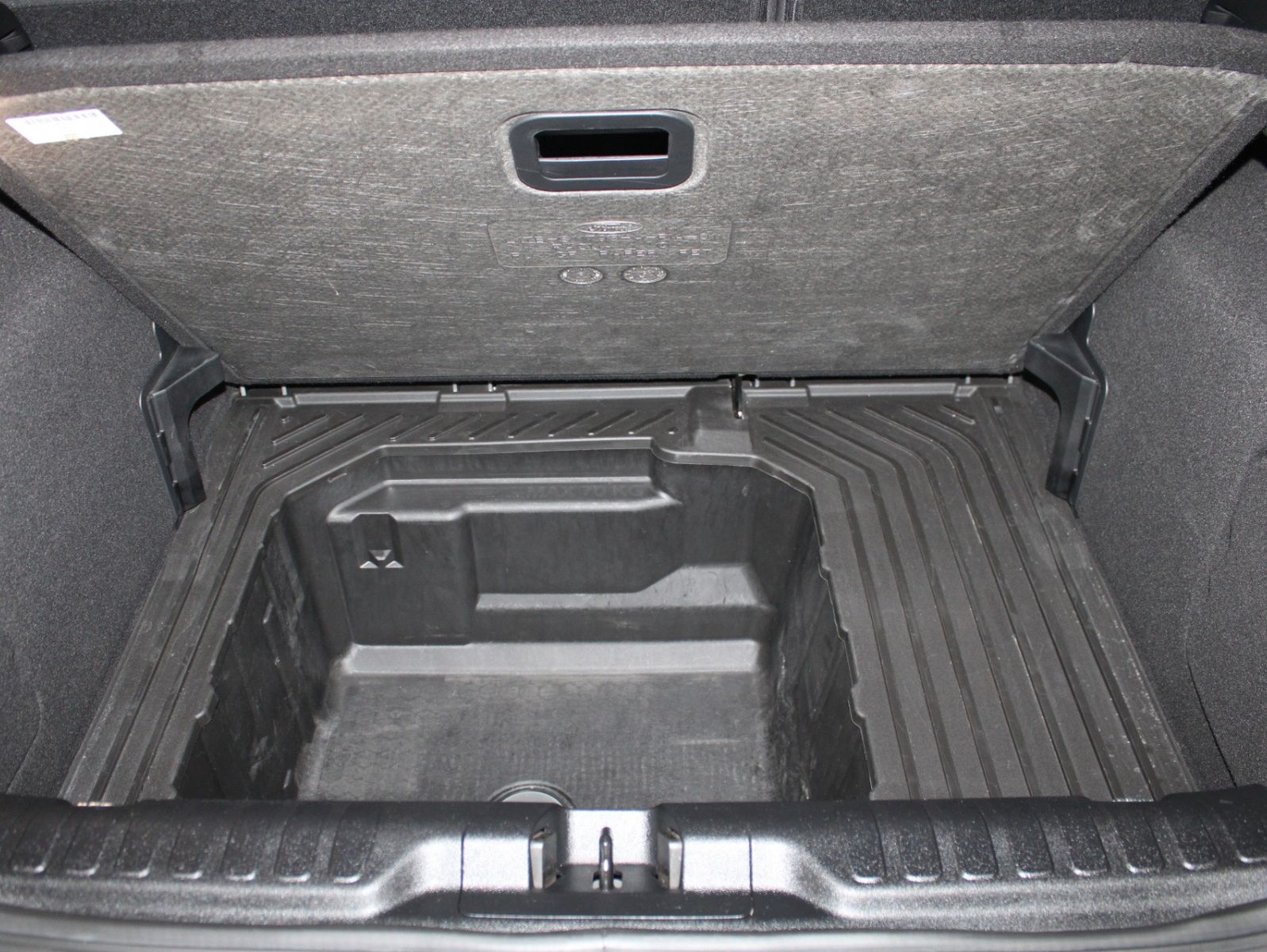 Fahrzeugabbildung Ford Puma Titanium Automatik NAVI LED ACC WinterPak