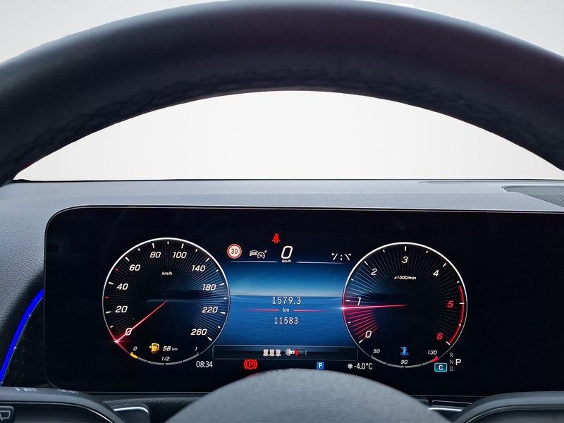 Mercedes-Benz GLB 200 d PROGRESSIVE DISTRONIC SHZ MBUX KLIMA foto 14
