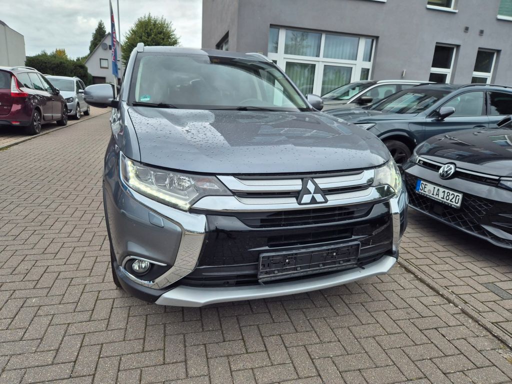 Image of Mitsubishi Outlander