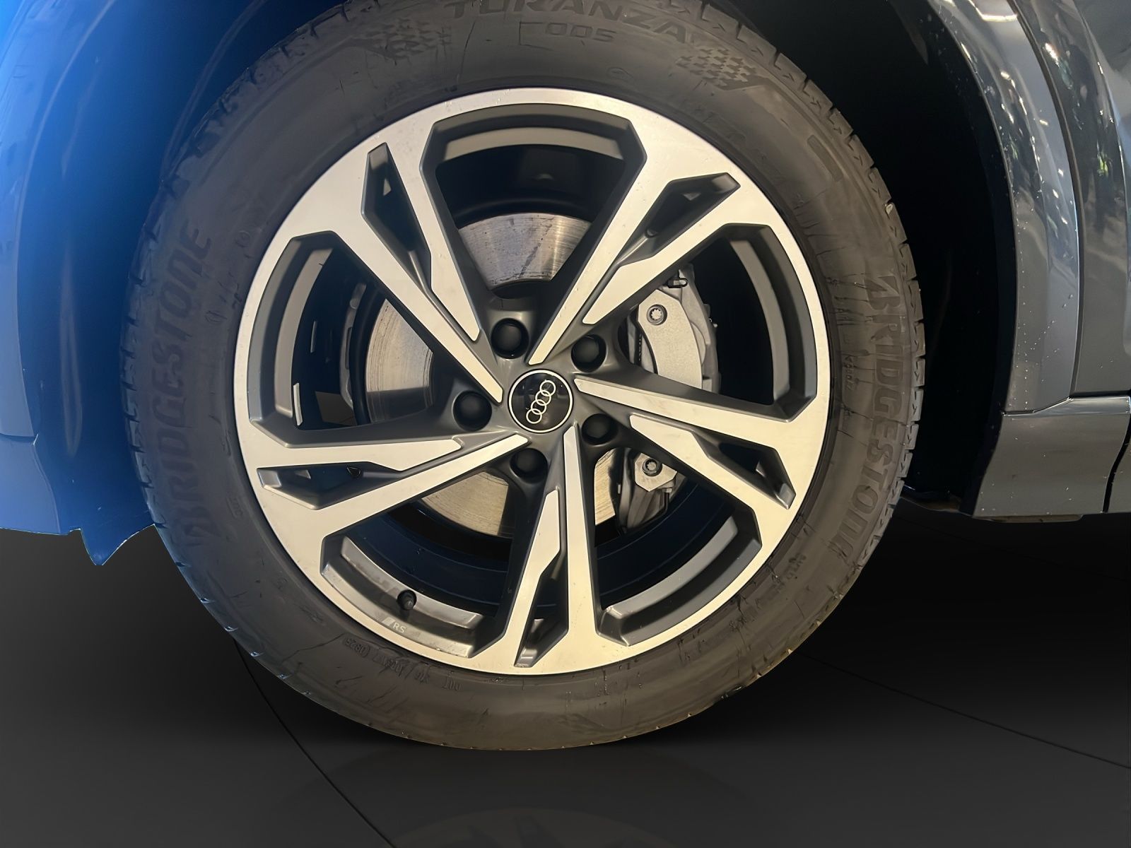 Audi Q6 e-tron - Bild 13