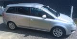 Opel Zafira 1.8 Family Plus Family Plus - Opel Zafira von privat