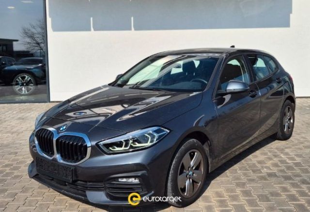 BMW 118 i 5p. Advantage