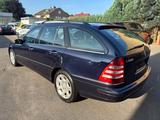 Mercedes-Benz C 220 CDI ELEGANCE*MFL*ALUFELGEN*KOMBI* - Mercedes-Benz C 220: Elegance Cdi