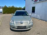 Toyota Avensis Kombi 1.8 Sol Klimaautomatik PDC Euro 4 - Toyota Avensis aus 2005: Kombi
