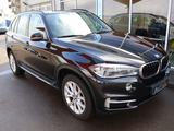 BMW X5 xDrive 30d Pano Luftfahrwerk HUD RFK - BMW X5 in Stuttgart