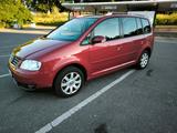 Volkswagen Touran 1.6 FSI Basis Basis - Volkswagen Touran: Basis