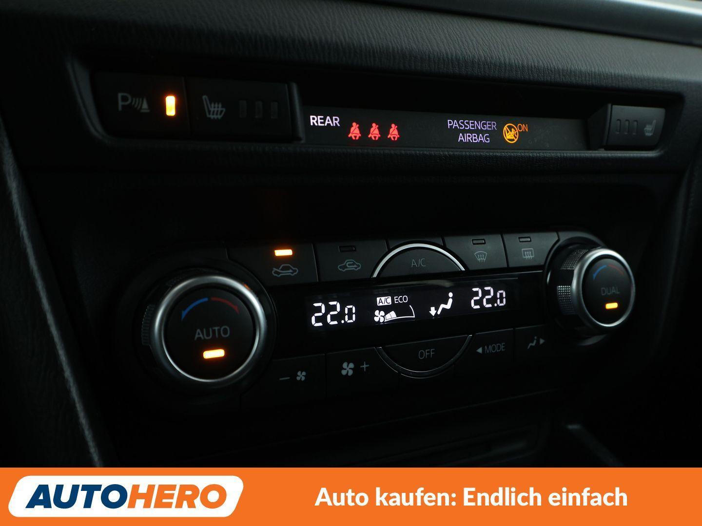 Mazda 3 2.0 Sports-Line*NAVI*HUD*XENON*
