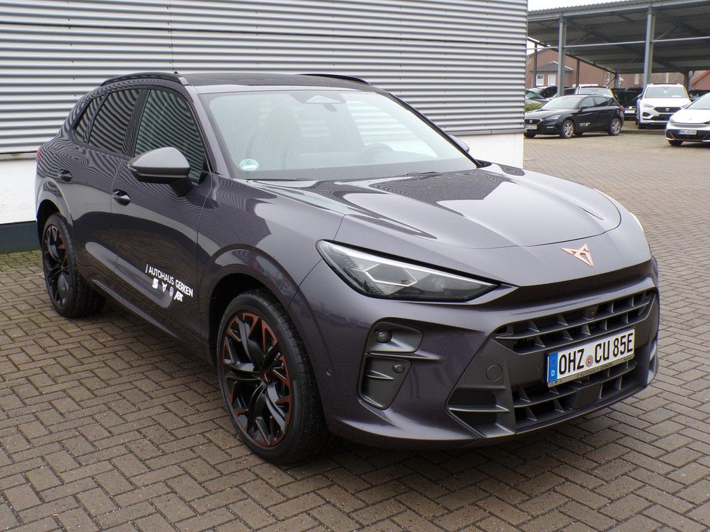 Fahrzeugabbildung CUPRA Terramar 1.5 e-Hybrid VZ DSG