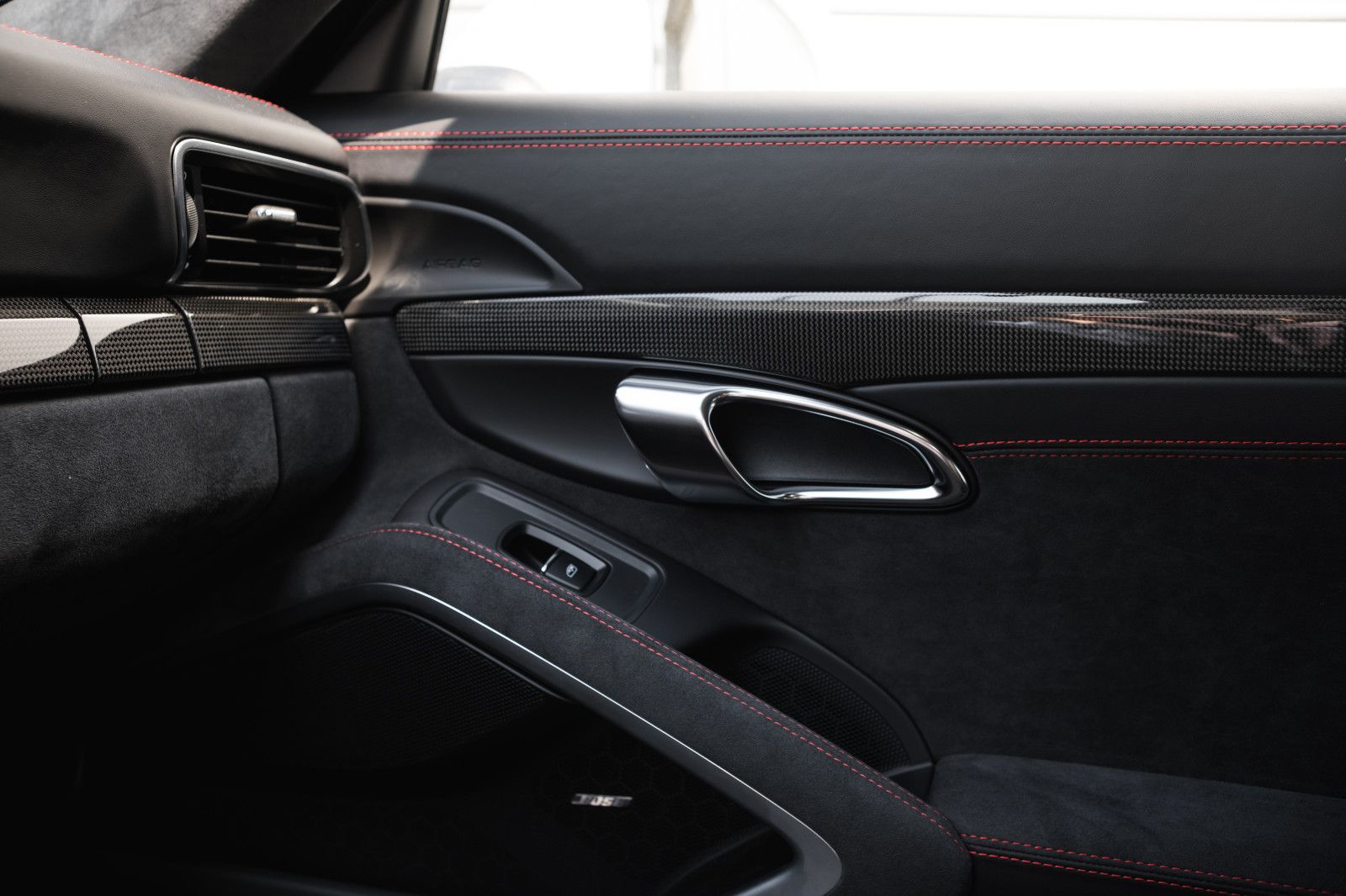 Fahrzeugabbildung Porsche 991/911.1 GTS Coupe-PDK-90L-Tank-GSD-BOSE-Kam.