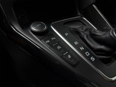 FORD Focus Titanium 1.0 EcoBoost Titanum Automatik