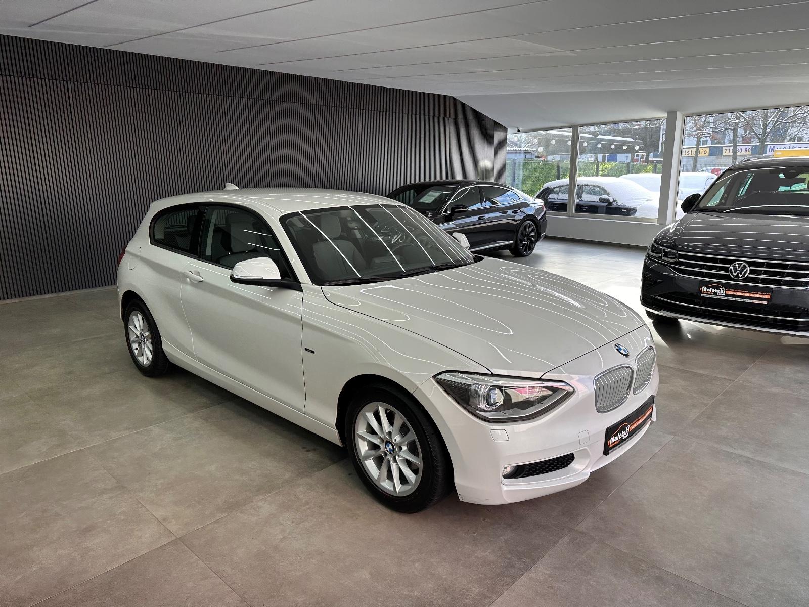 BMW 116i*PDC*Bi-Xenon*UrbanLine*