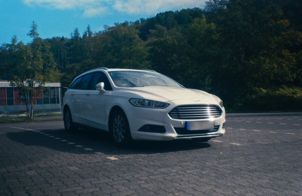 Image of Ford Mondeo