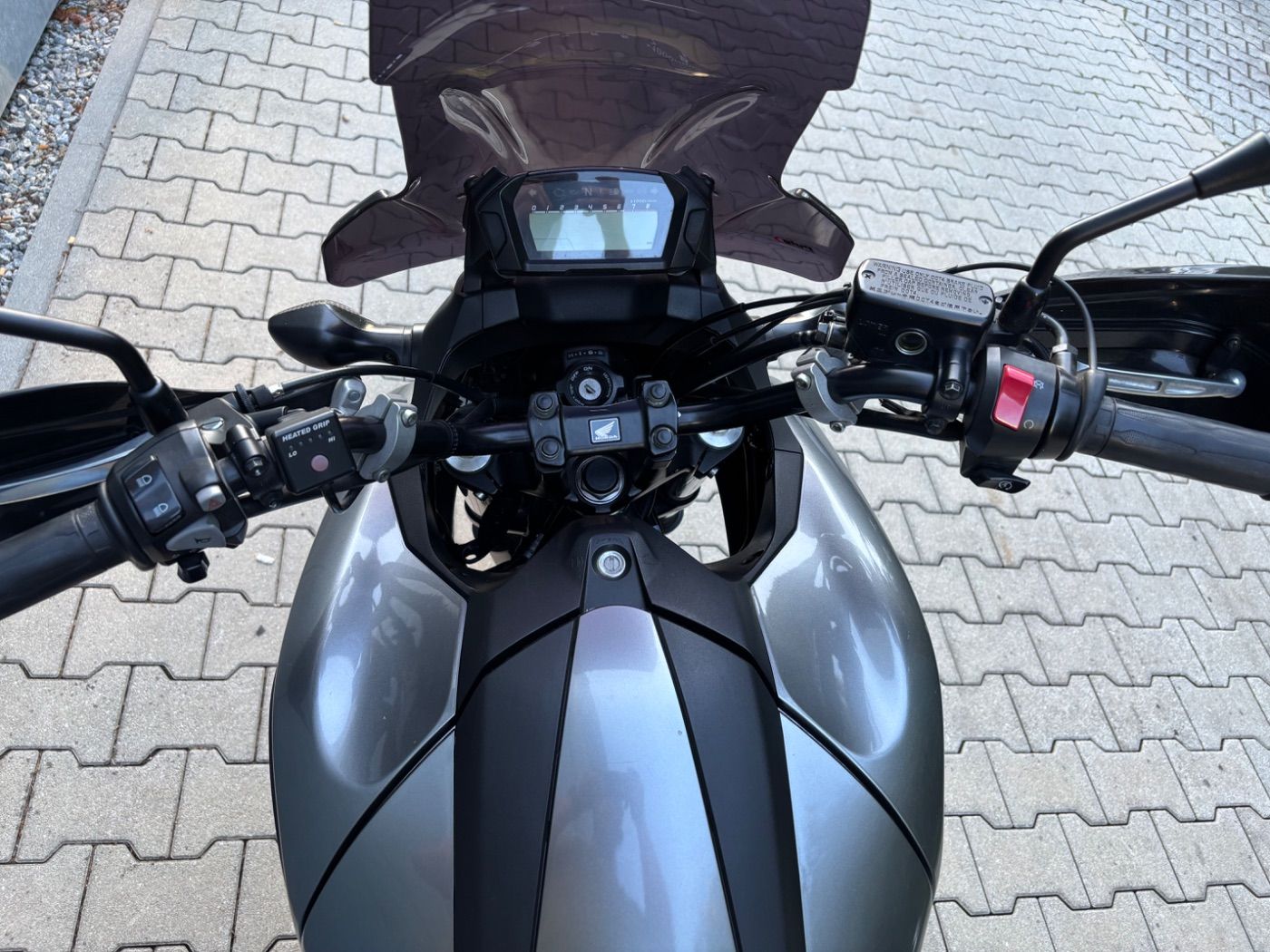 Fahrzeugabbildung Honda NC 750 X Griffheizung Seitenkoffer Topcase