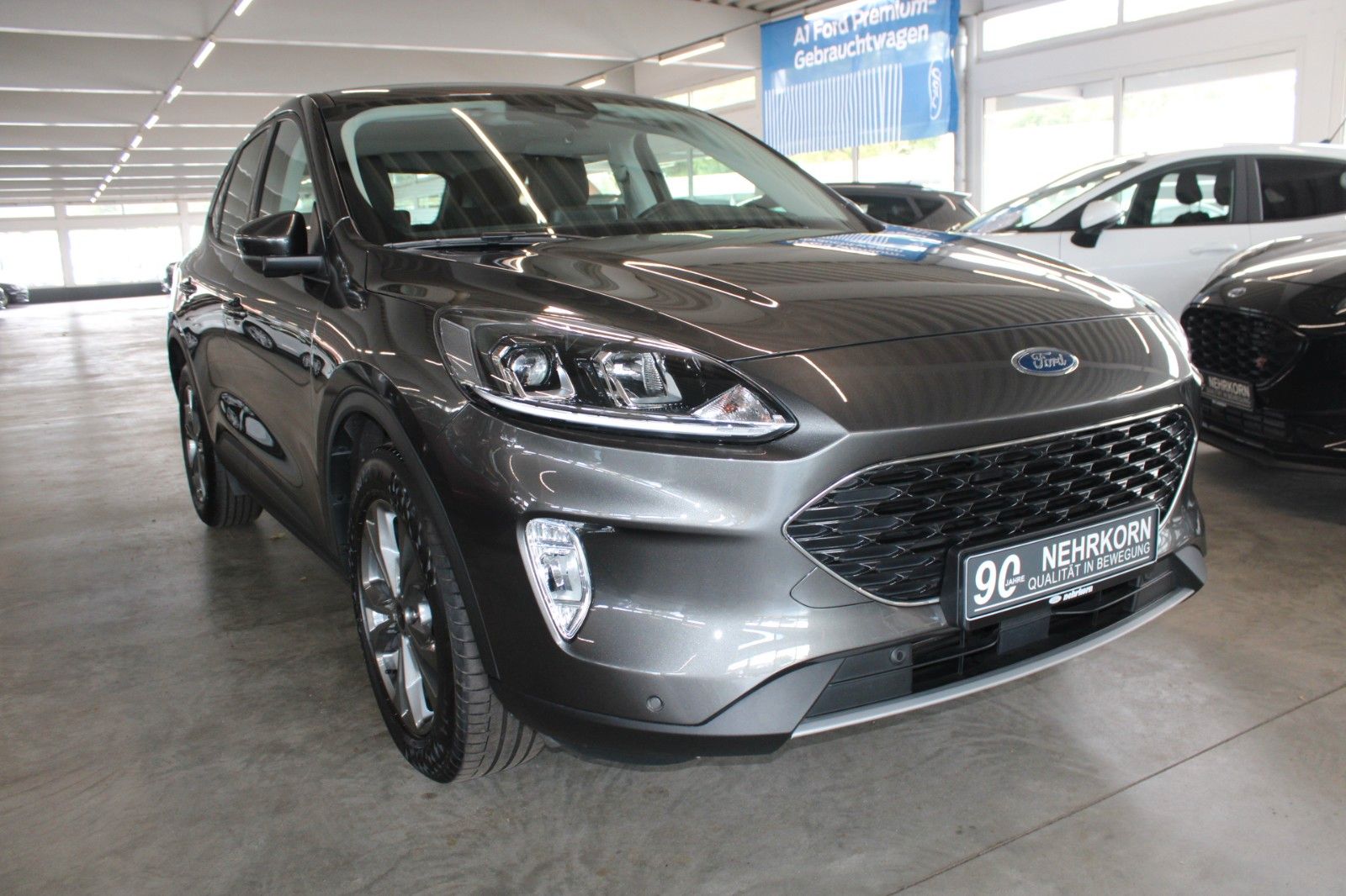 Fahrzeugabbildung Ford Kuga 1.5 EcoBlue Cool & Connect NAVI WinterPaket