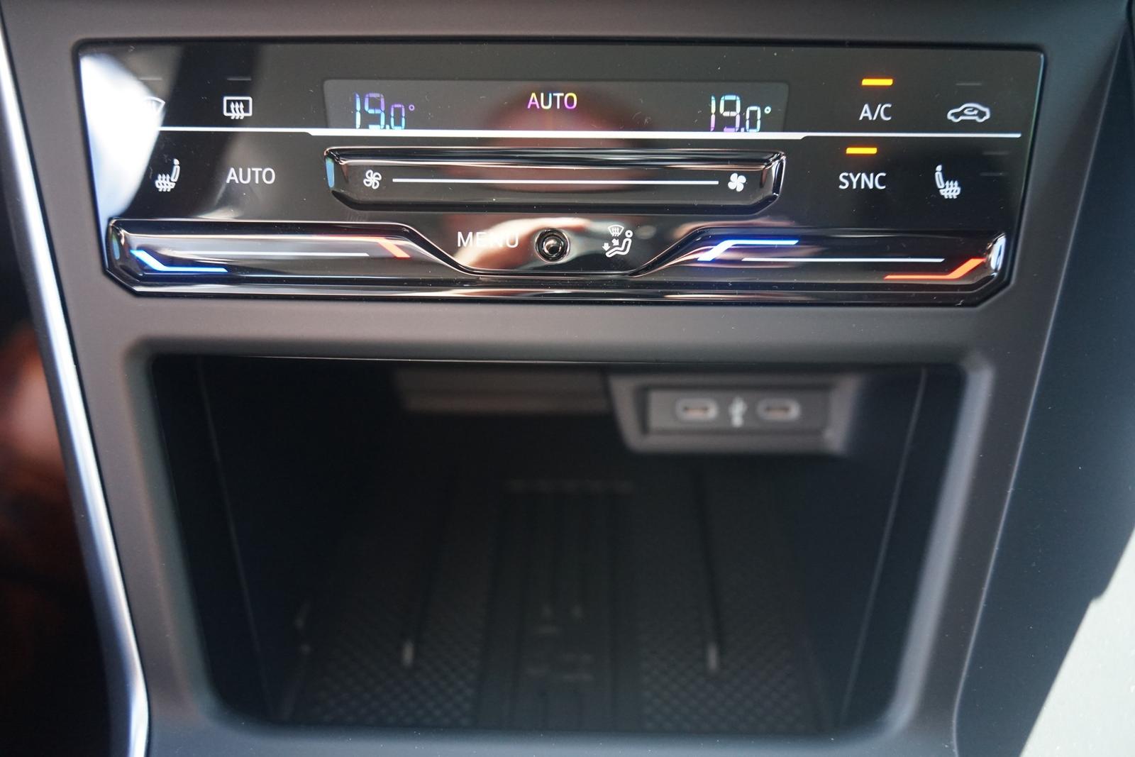 Volkswagen Taigo 1.5 TSI DSG Matrix ACC Kamera