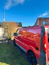 Renault Trafic 2012 , Wohnmobilzulassung , TÜV 10/27 - rote Renault Trafic