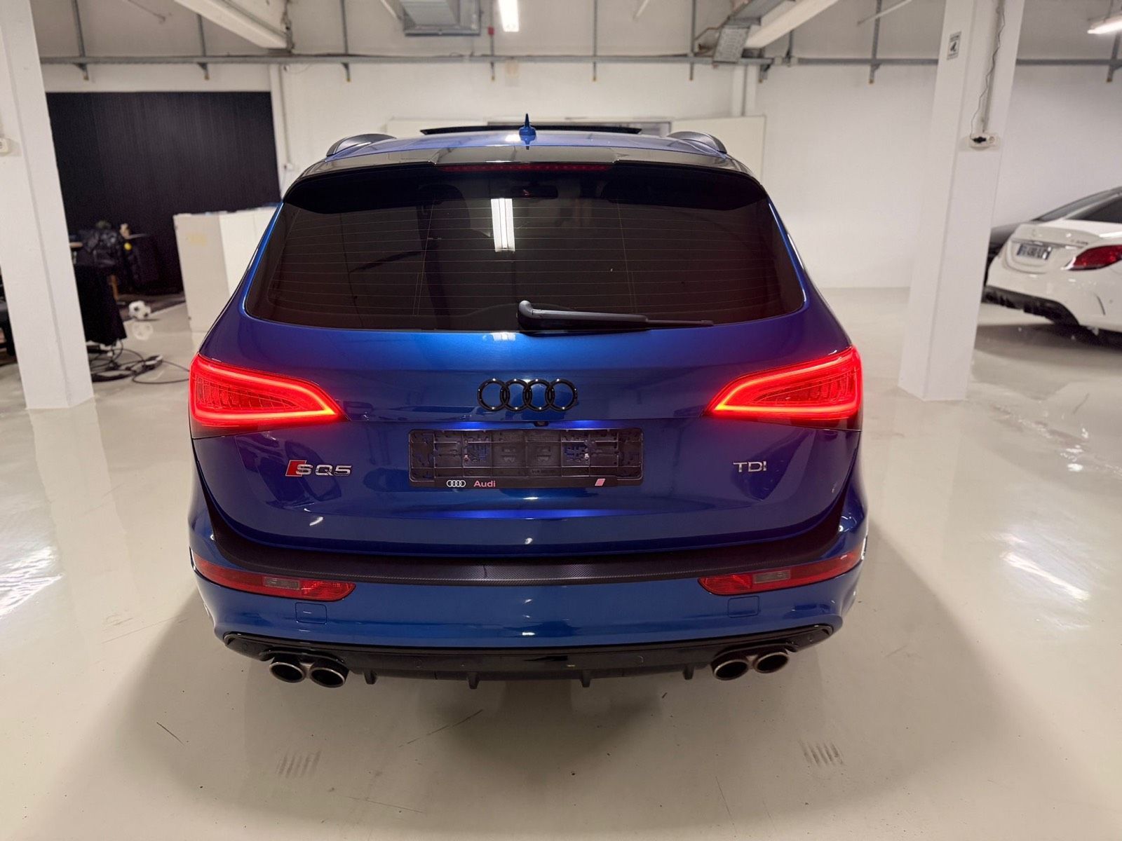AUDI Audi SQ-5 Plus
