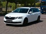 Skoda Octavia Combi Drive TÜV NEU  PDC S-HEFT 1 HAND - Skoda Octavia Drive mit Diesel-Antrieb