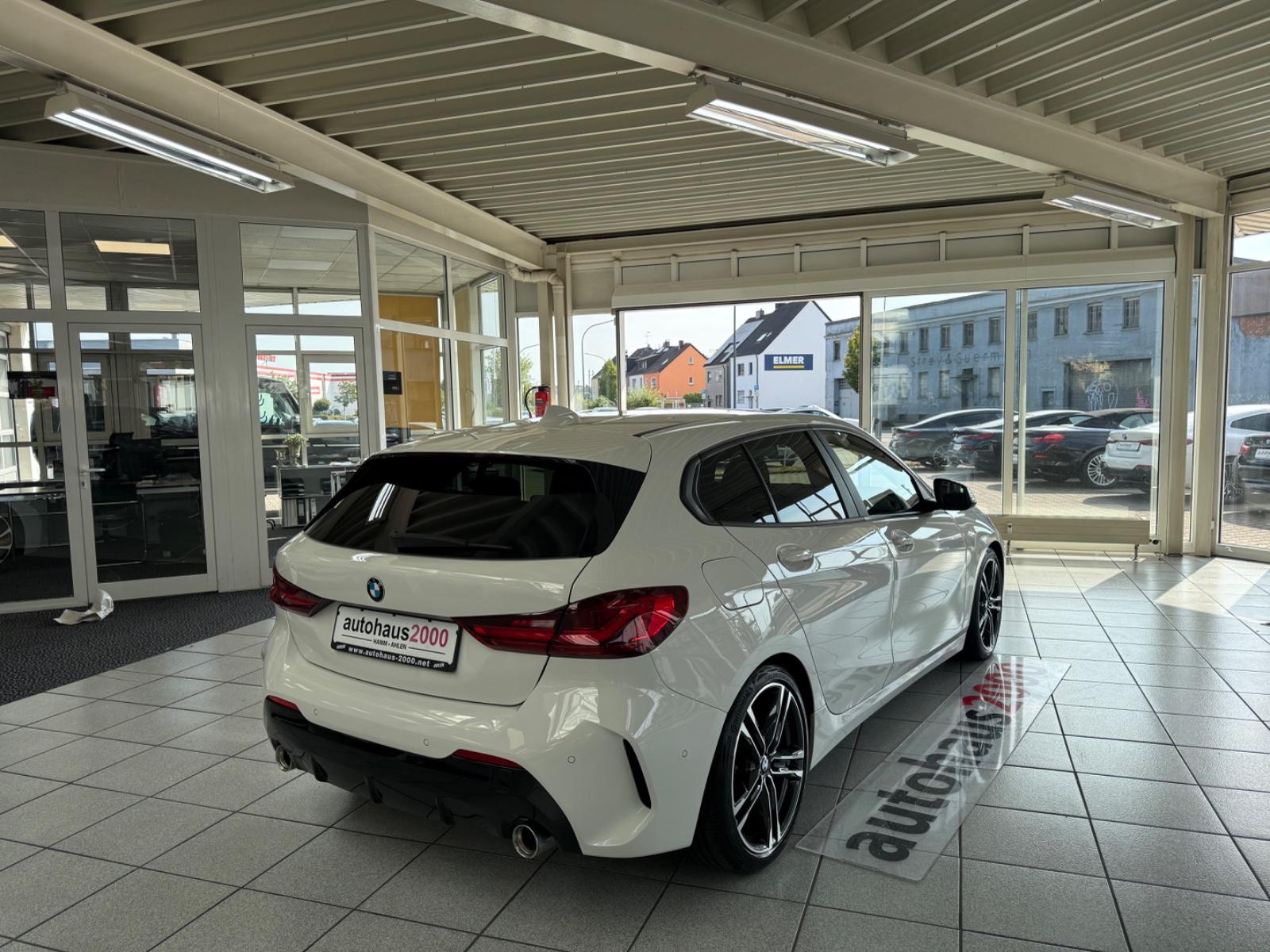 BMW 118d AUT./LED/PDC V-H/NAVI/LIVE COCKPIT